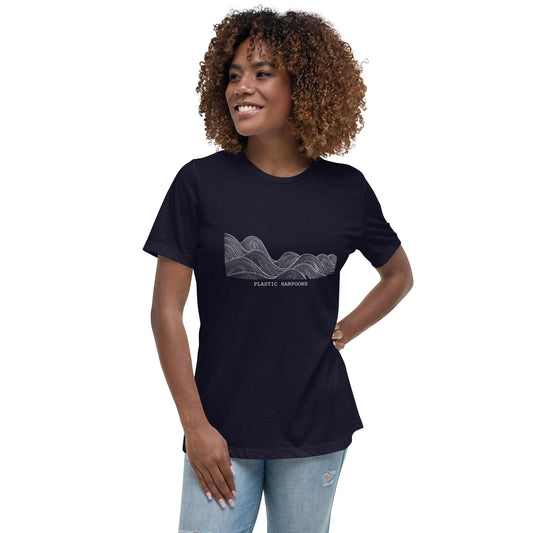 Wavvy Women's Relaxed T-Shirt